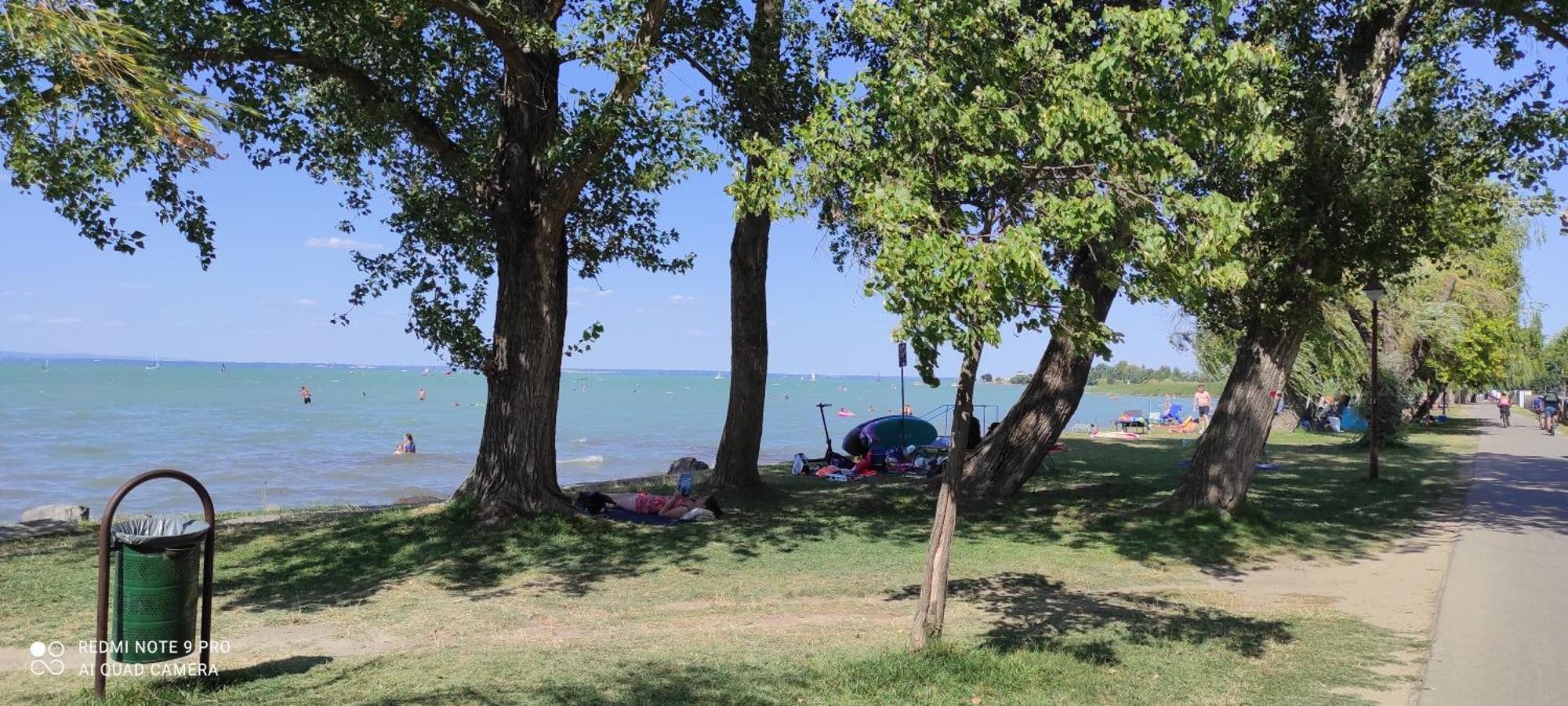 Onebeach Apartman Siófok Extérieur photo